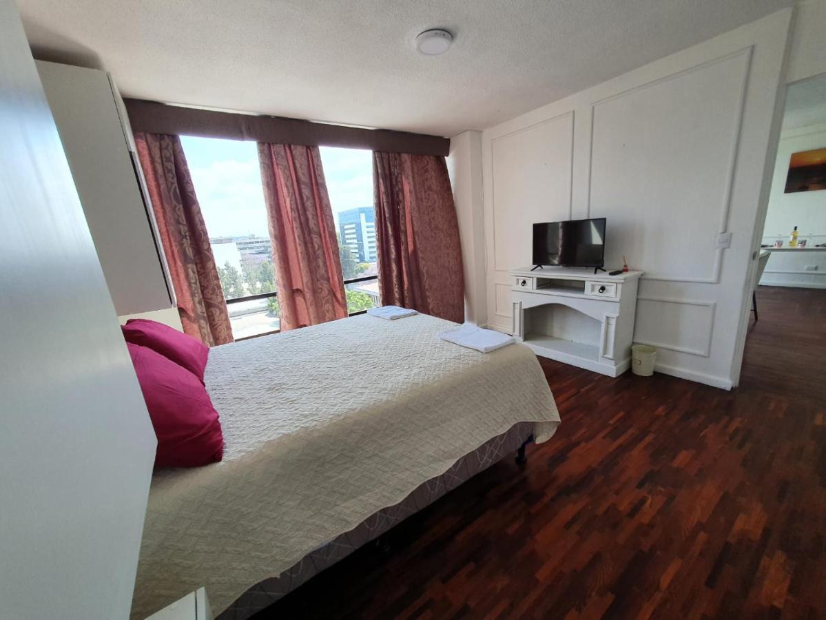 Apartamento Avenida Reforma Ciudad De Guatemala 外观 照片