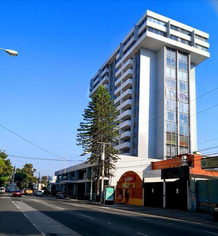 Apartamento Avenida Reforma Ciudad De Guatemala 外观 照片