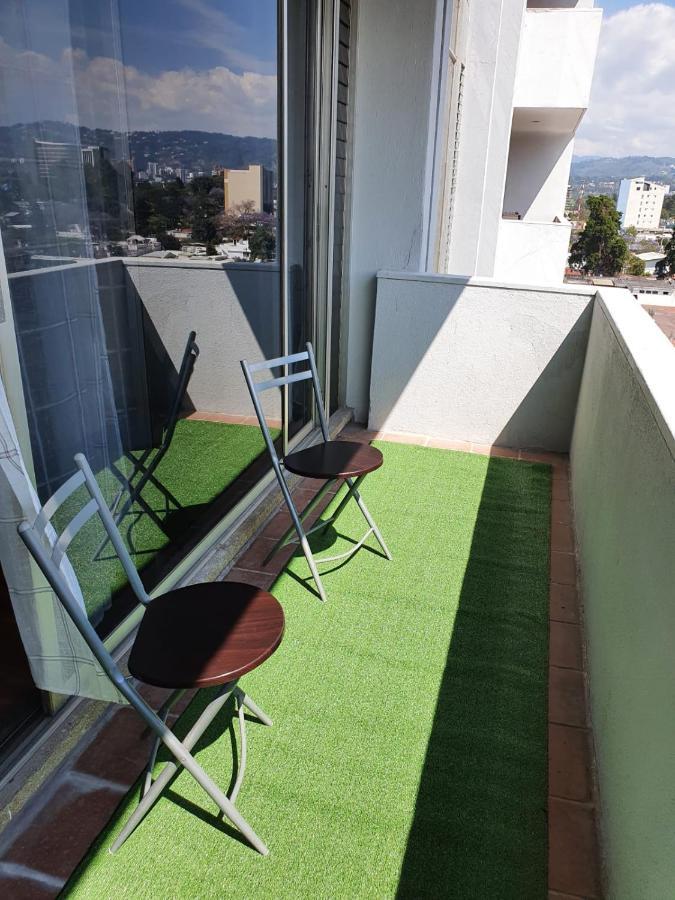 Apartamento Avenida Reforma Ciudad De Guatemala 外观 照片